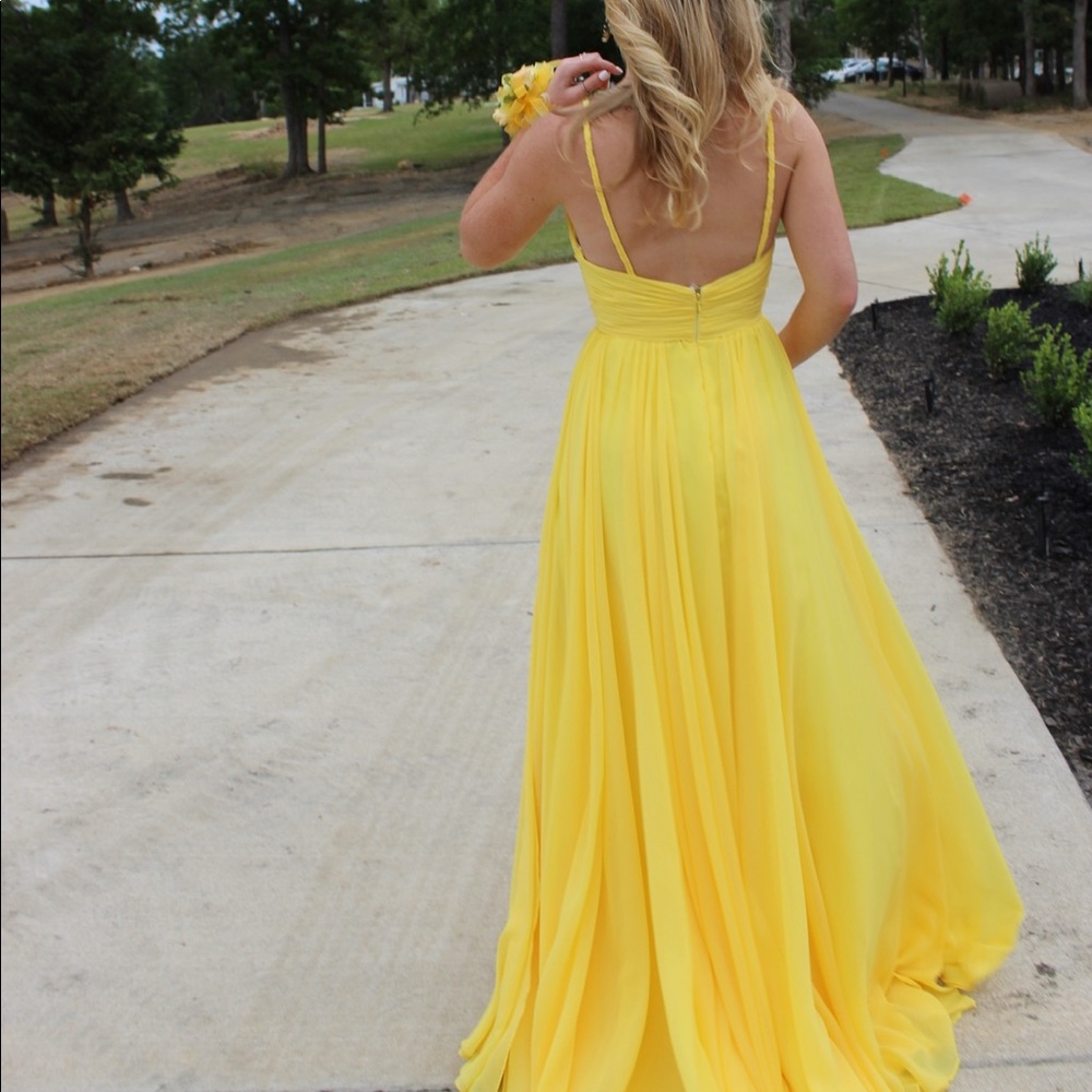 Prom / Formal Dress - Picture 3 of 7